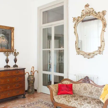 Ruscone Holiday home Lasnigo