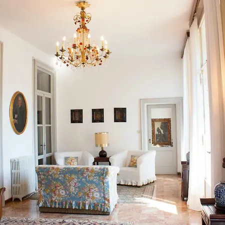 Hébergement de vacances Ruscone Lasnigo